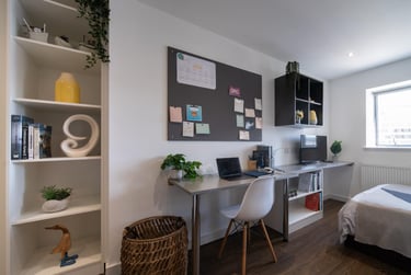 1 bed studio, 170 Armada Way, City Centre, Plymouth, PL11LB - Image 5